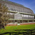 Apartment Service - En Face Du Jardin Des Plantes - 5 *